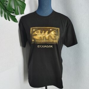 Black T Shirt Ecuador